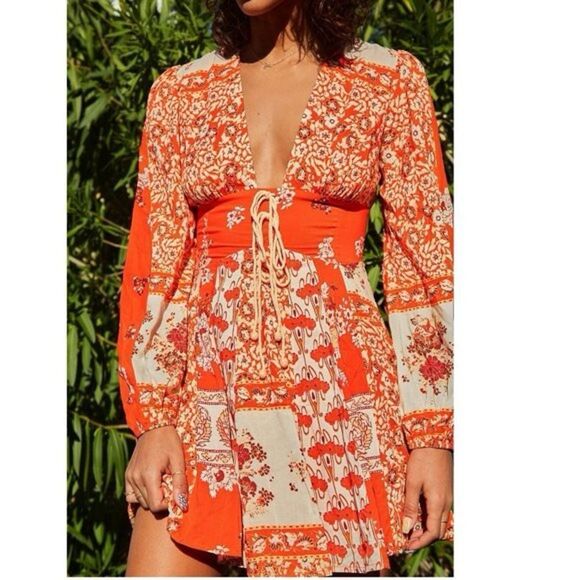 Free People Mixing It Up Plunge Neck Red & Cream Patterned Long Sleeve MIni Dres - Picture 1 of 11